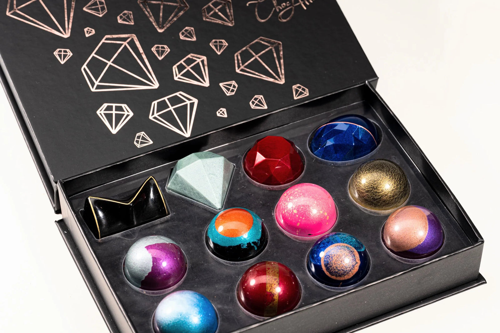 Chocolate Gifting 2023 Express your love by gifting the perfect chocolates - ChocAllure