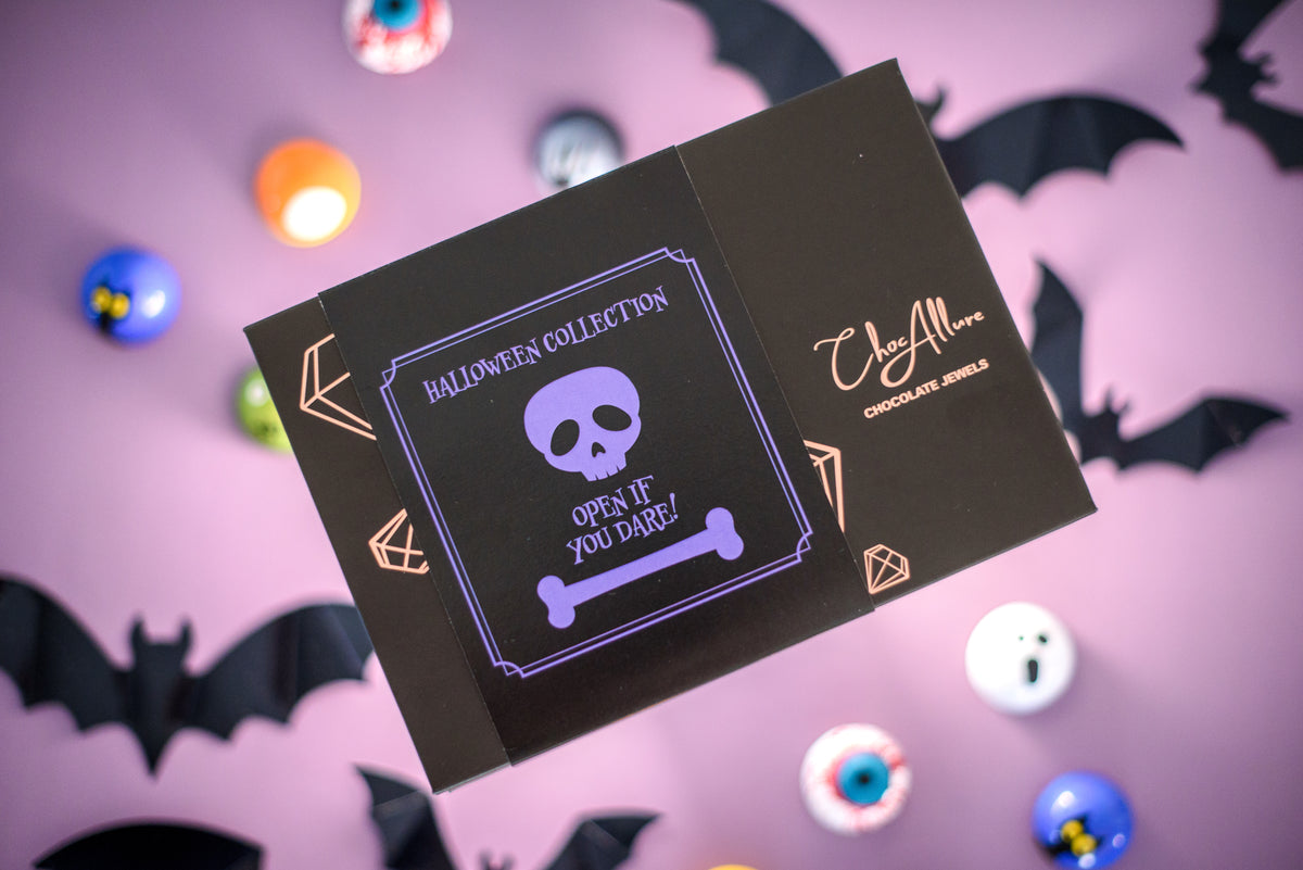 Halloween Spooky Chocolate Collection (12 piece)