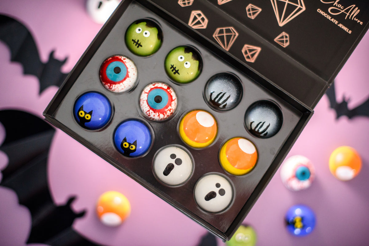 Halloween Spooky Chocolate Collection (12 piece)